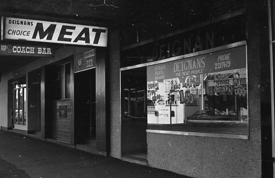 1983 One Flat George St Branch