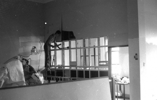 1984, One Flat George St Branch